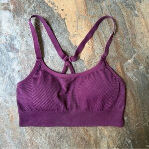 All in Motion Purple Laser Cut Sports Bra Women's Size Large Seamless